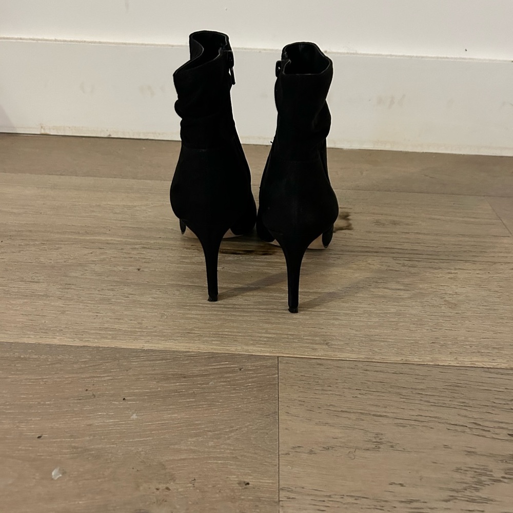 XOXO Booties Size 9